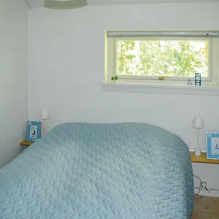 Stunning In W/ 3 Bedrooms *